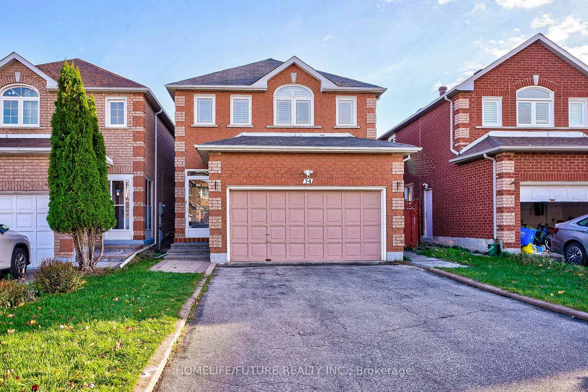 Photo 3 of Unit Main, 74 Kruger Road, Markham, Middlefield — HOMEH
