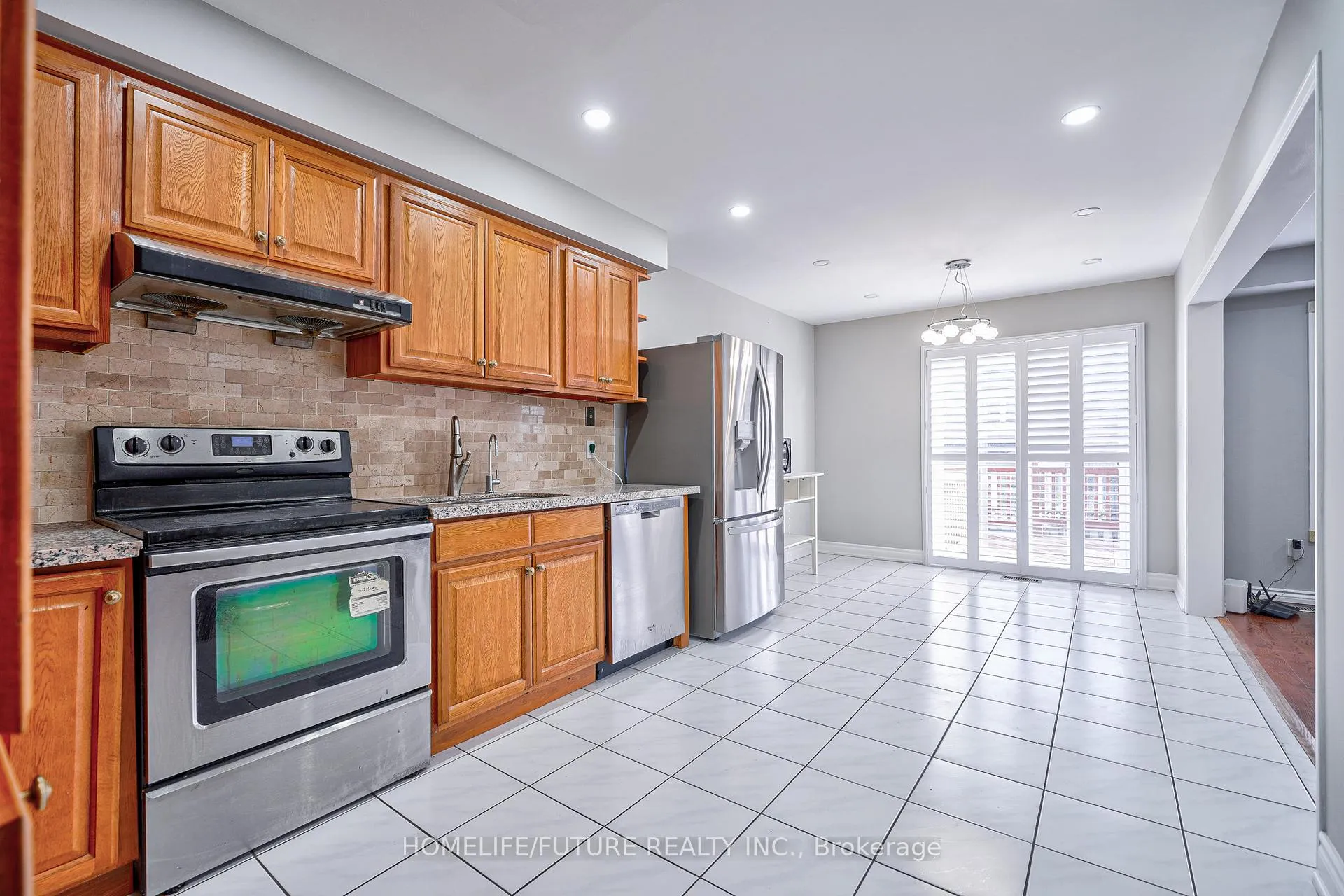 Photo 13 of Unit Main, 74 Kruger Road, Markham, Middlefield — HOMEH