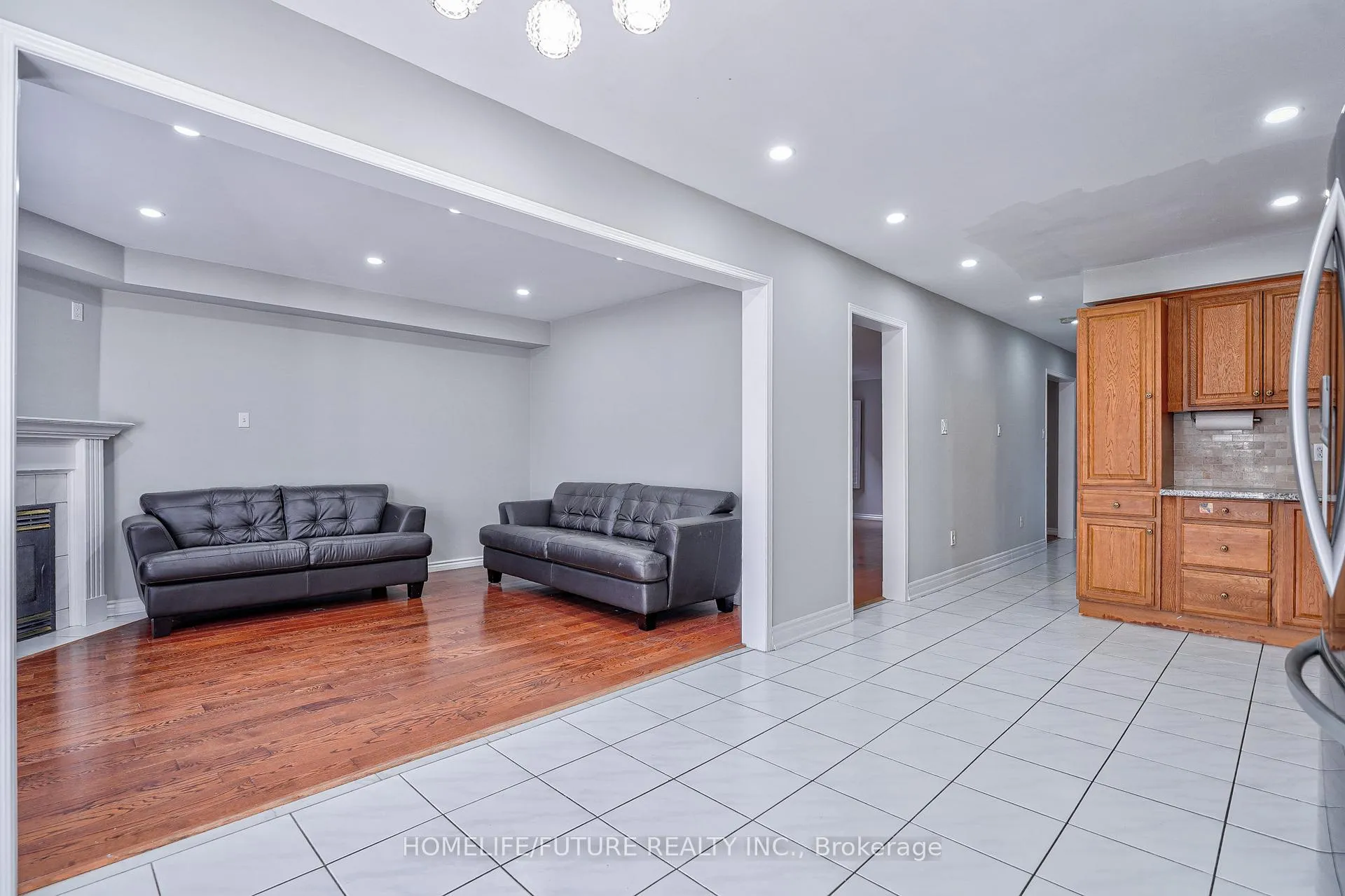 Photo 19 of Unit Main, 74 Kruger Road, Markham, Middlefield — HOMEH