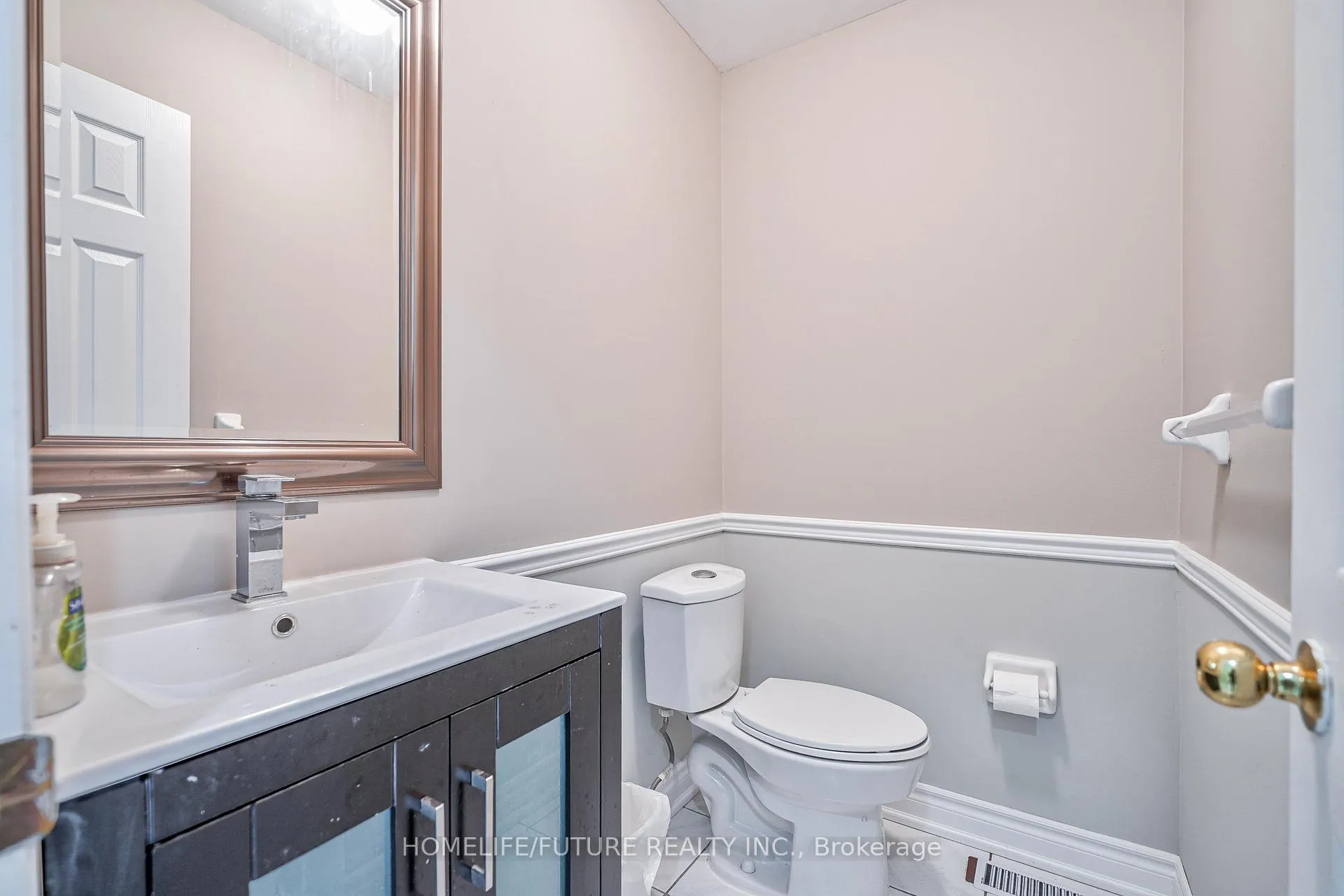 Photo 23 of Unit Main, 74 Kruger Road, Markham, Middlefield — HOMEH