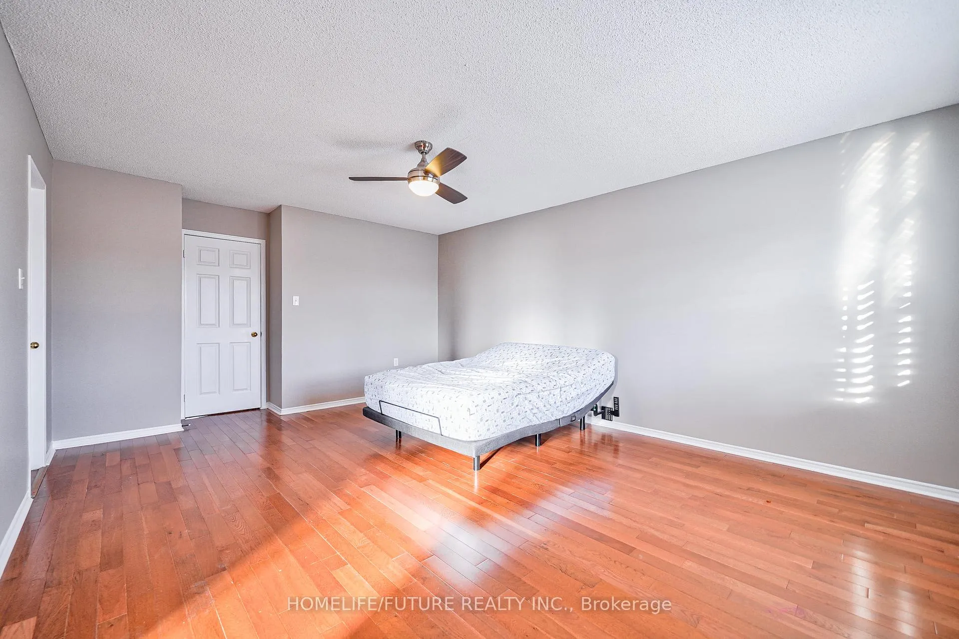 Photo 35 of Unit Main, 74 Kruger Road, Markham, Middlefield — HOMEH