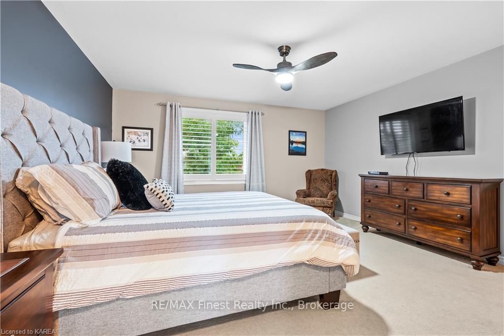 Photo 22 of 124 Nathan Court, Loyalist, Amherstview — HOMEH