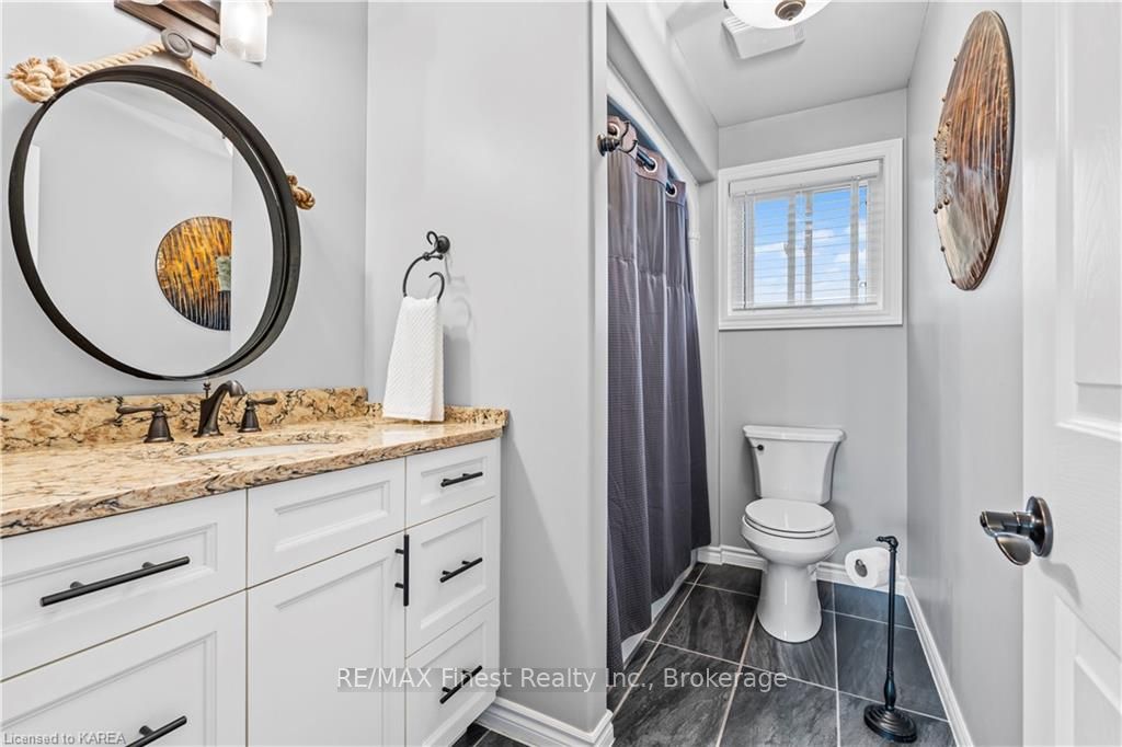 Photo 25 of 124 Nathan Court, Loyalist, Amherstview — HOMEH