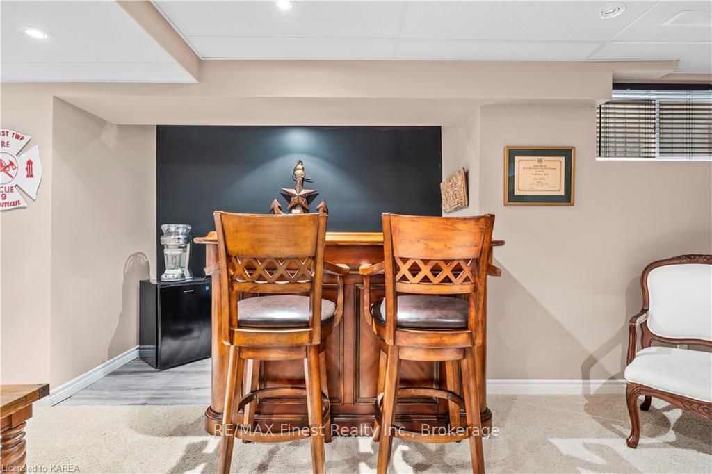 Photo 33 of 124 Nathan Court, Loyalist, Amherstview — HOMEH