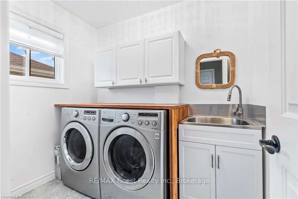 Photo 36 of 124 Nathan Court, Loyalist, Amherstview — HOMEH