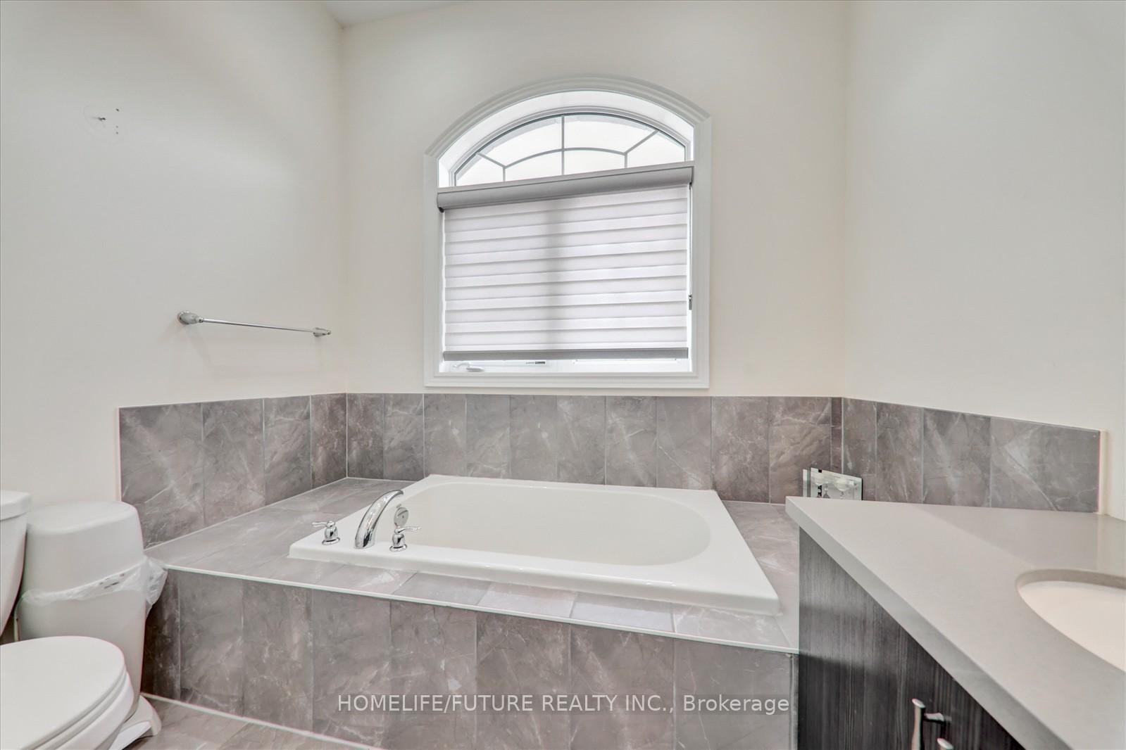 Photo 21 of 52 Mohandas Drive, Markham, Cedarwood — HOMEH