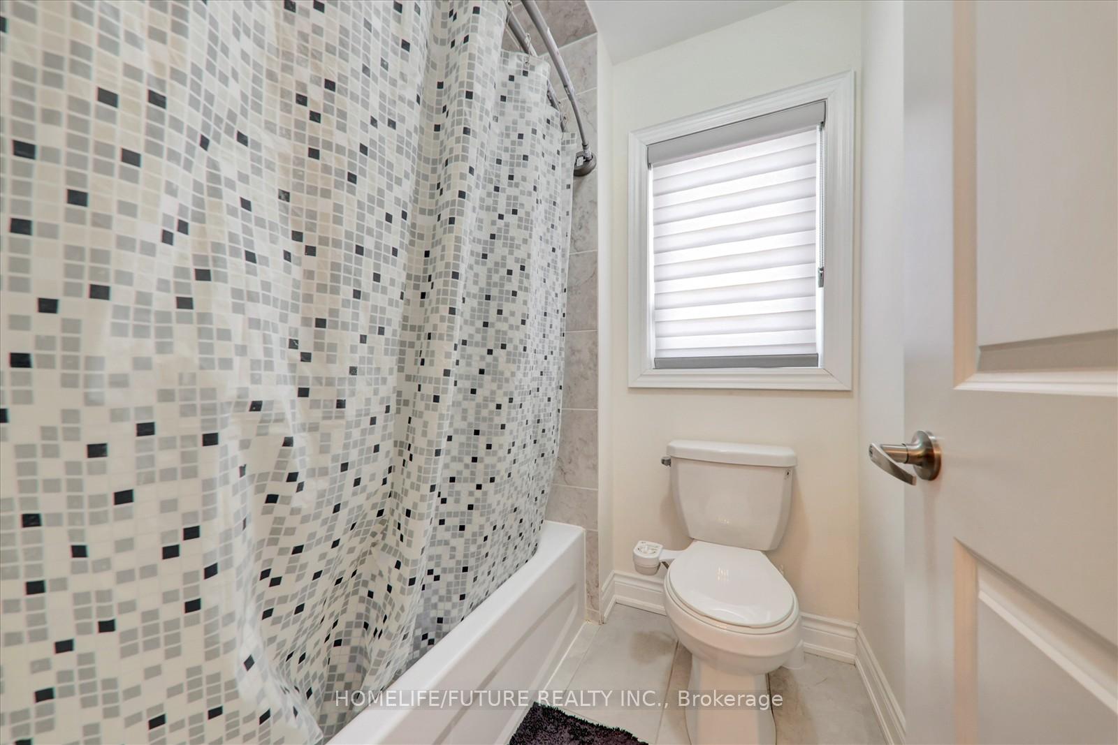 Photo 25 of 52 Mohandas Drive, Markham, Cedarwood — HOMEH