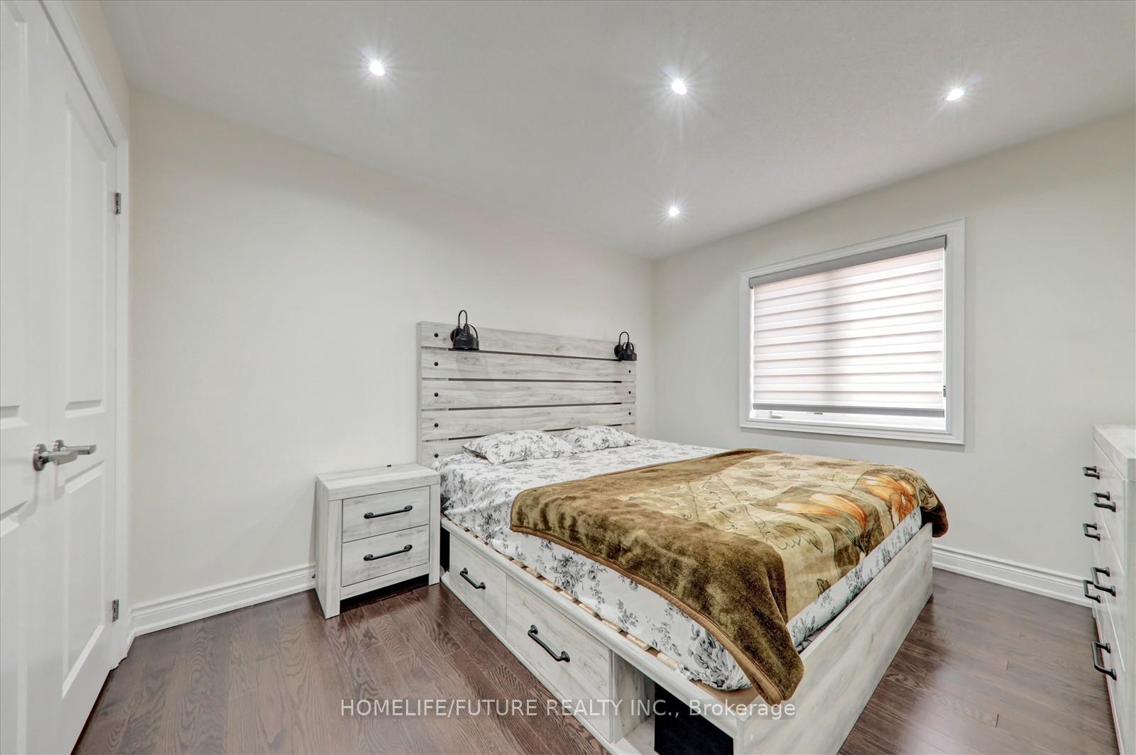 Photo 26 of 52 Mohandas Drive, Markham, Cedarwood — HOMEH