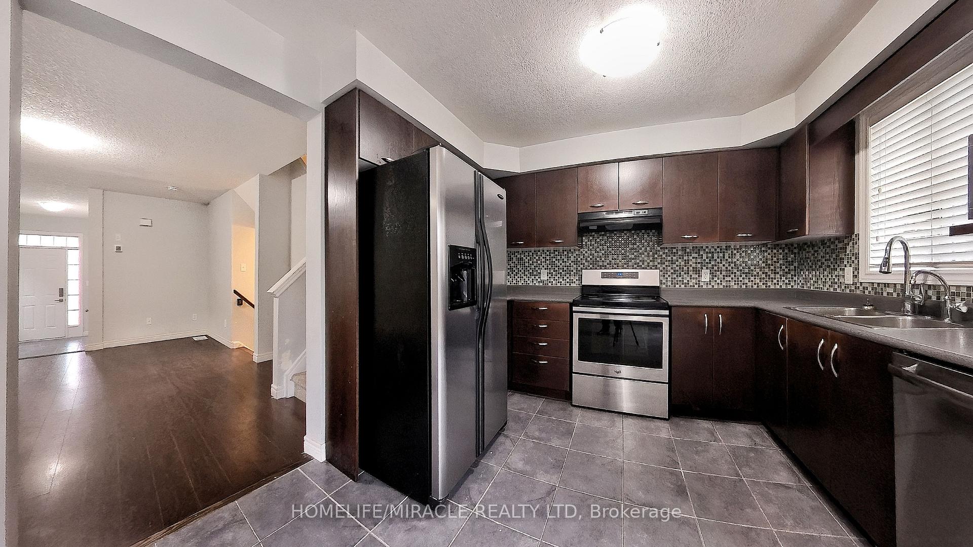 Photo 14 of 10 Tudor Street, Kitchener — HOMEH