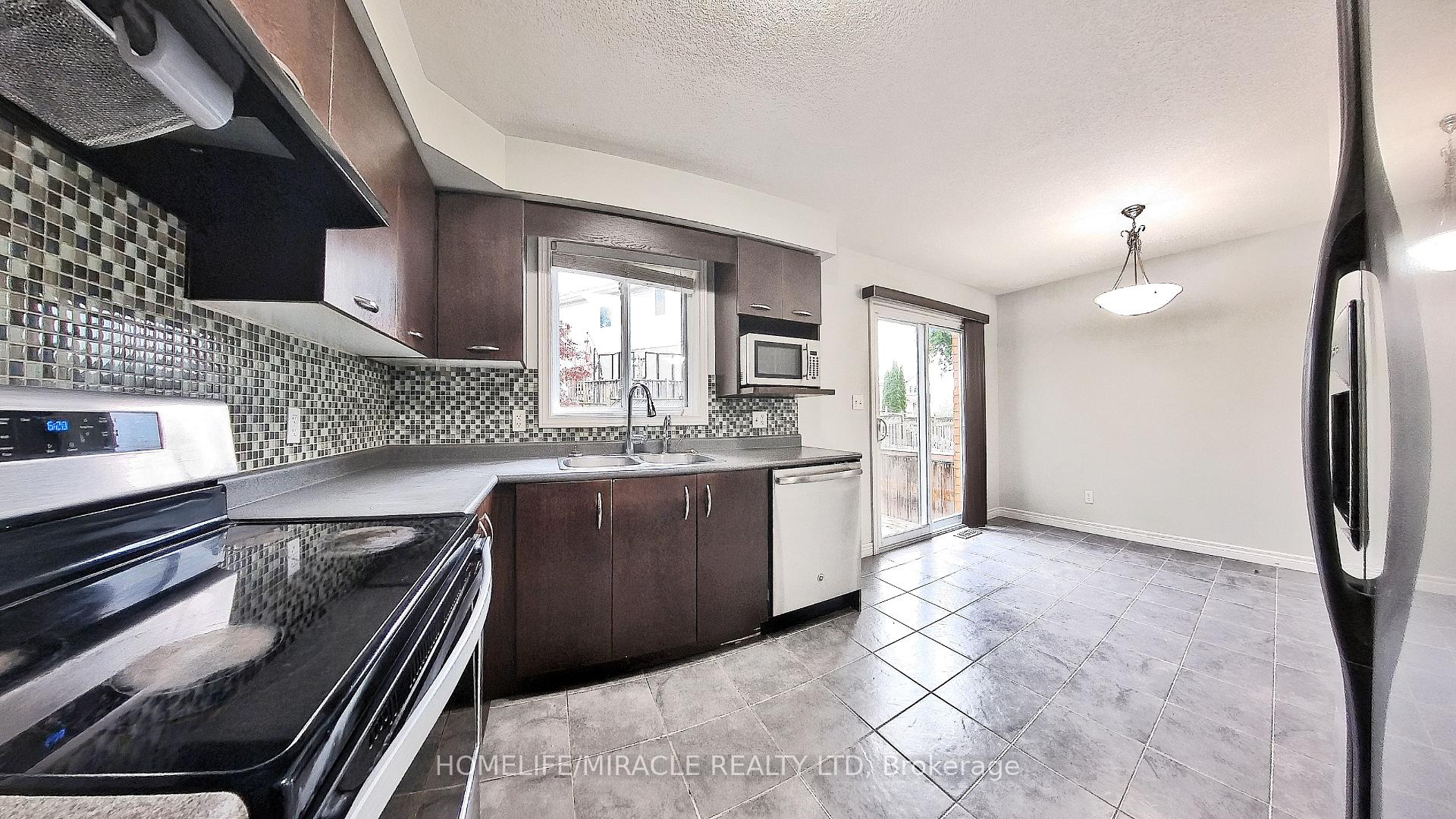Photo 22 of 10 Tudor Street, Kitchener — HOMEH