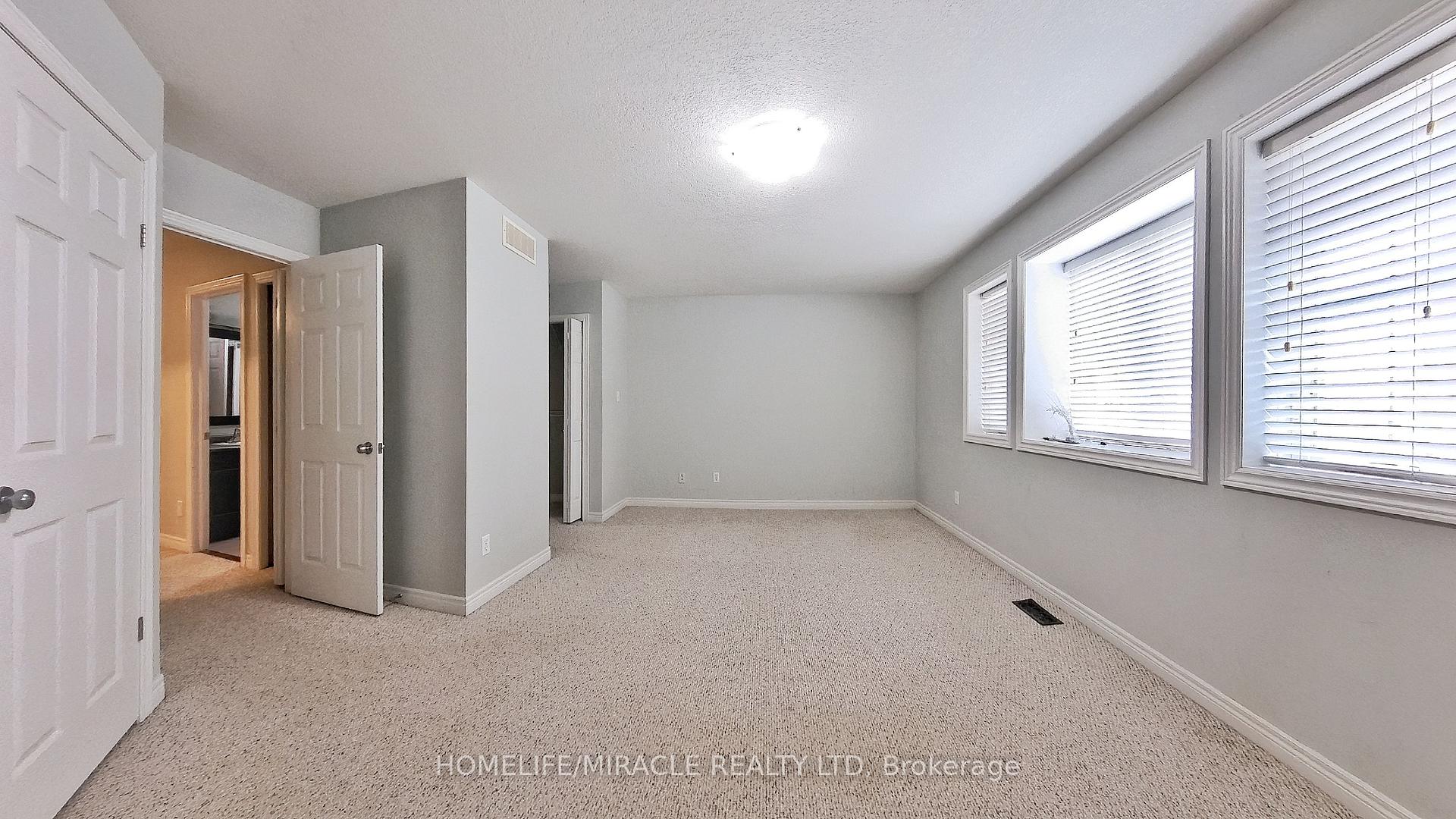 Photo 34 of 10 Tudor Street, Kitchener — HOMEH