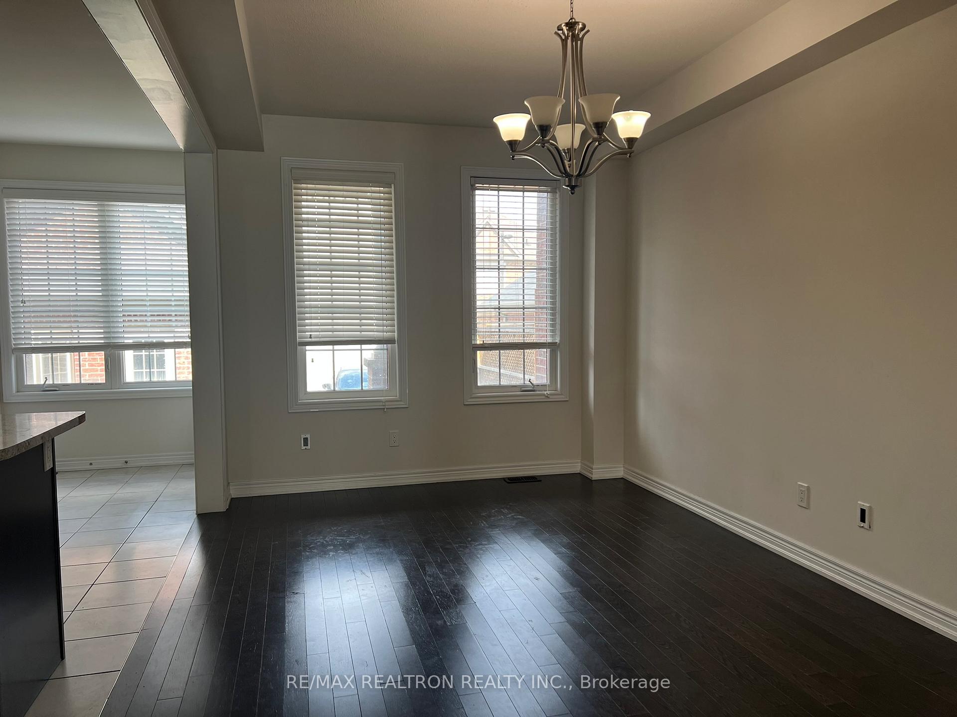 Photo 11 of Unit Upper, 194 Northvale Road, Markham, Cornell — HOMEH