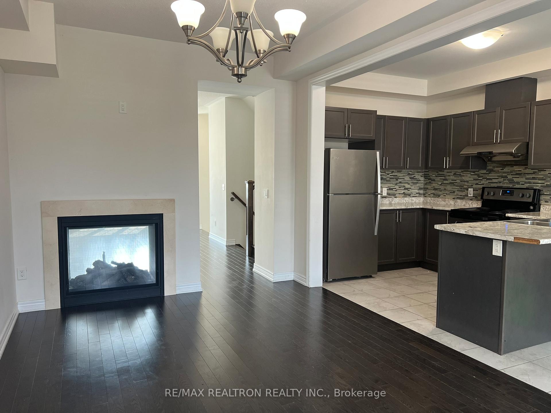 Photo 12 of Unit Upper, 194 Northvale Road, Markham, Cornell — HOMEH