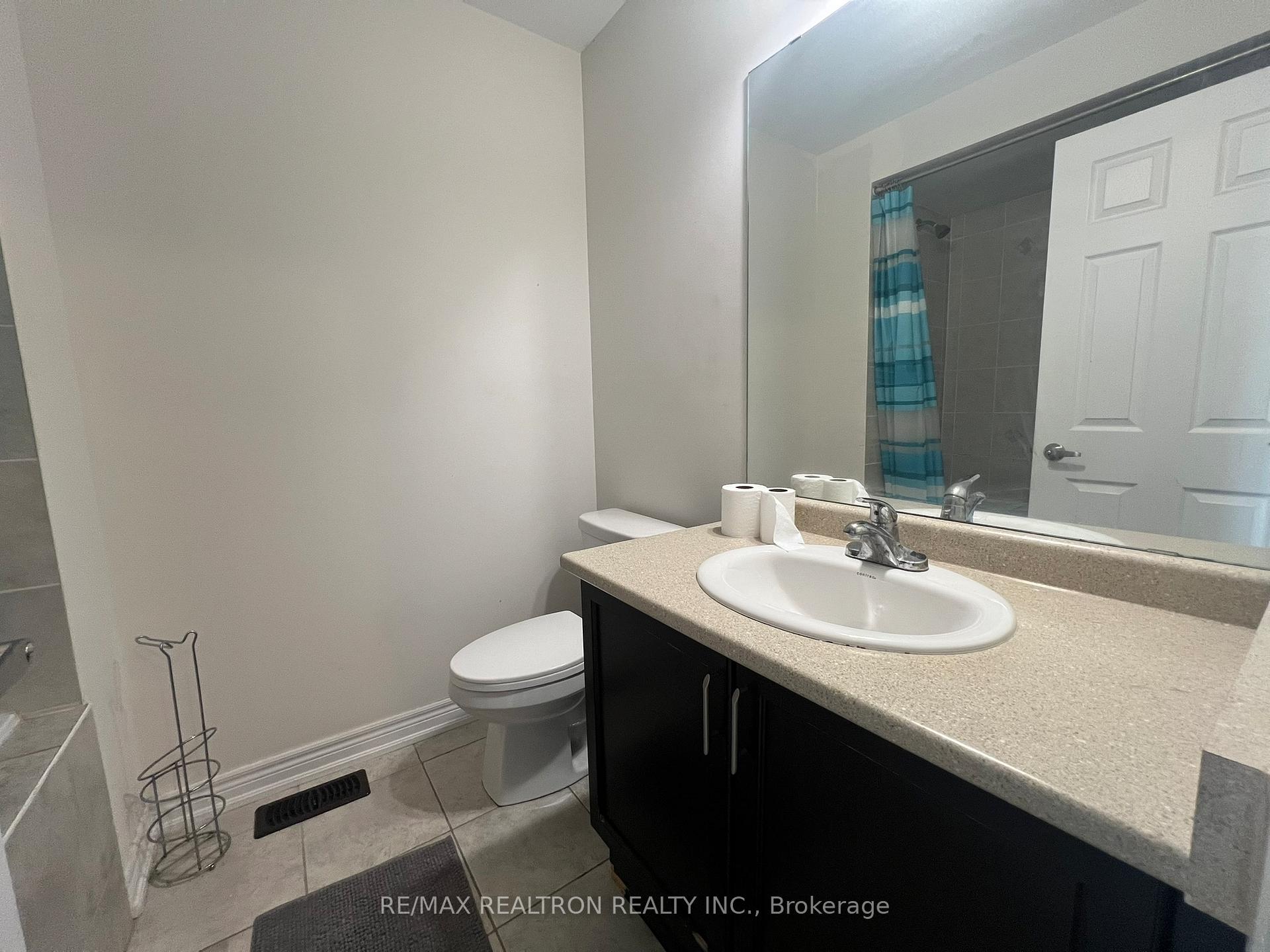 Photo 25 of Unit Upper, 194 Northvale Road, Markham, Cornell — HOMEH