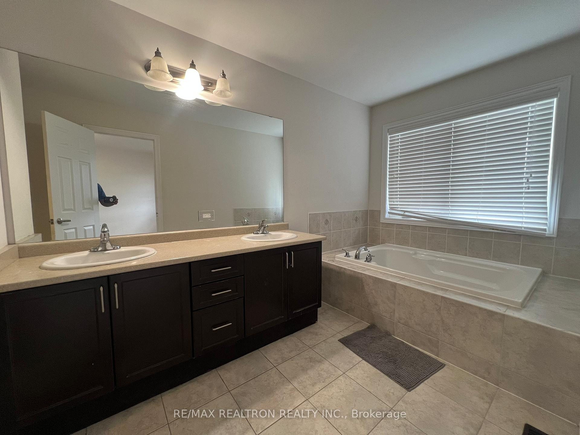 Photo 29 of Unit Upper, 194 Northvale Road, Markham, Cornell — HOMEH