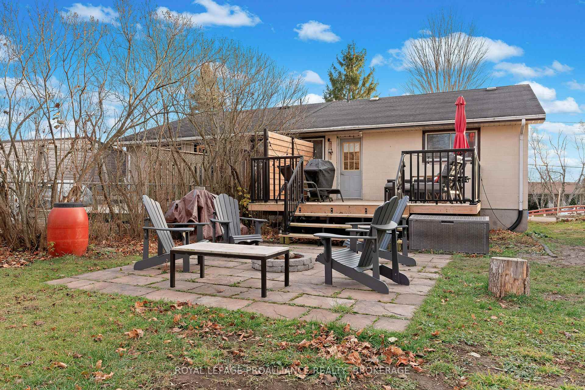 Photo 17 of 52 Morden Crescent, Loyalist, Amherstview — HOMEH