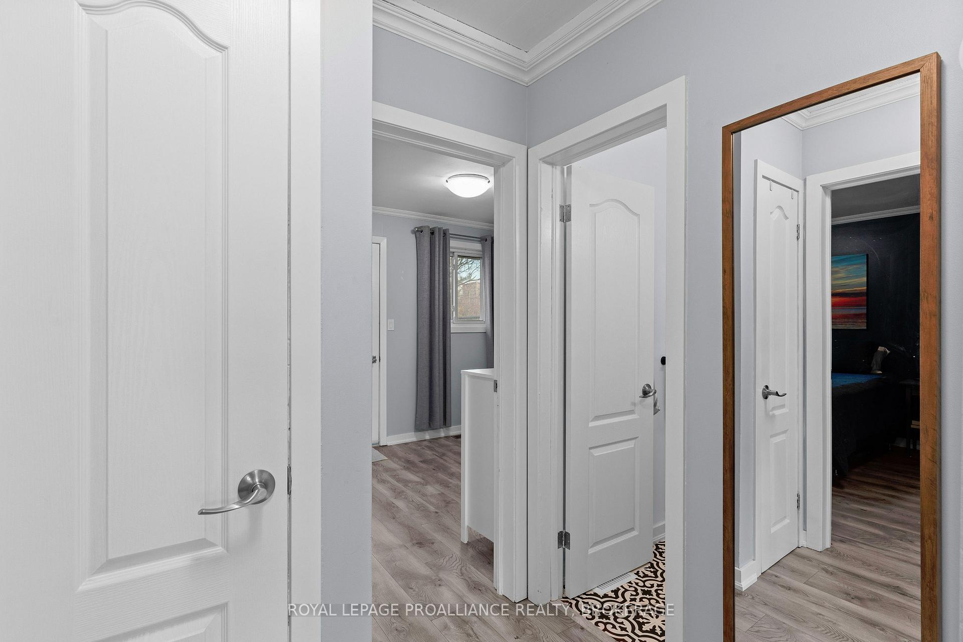 Photo 21 of 52 Morden Crescent, Loyalist, Amherstview — HOMEH