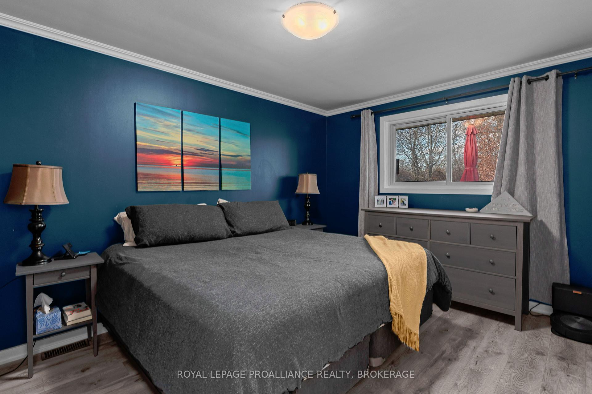 Photo 23 of 52 Morden Crescent, Loyalist, Amherstview — HOMEH