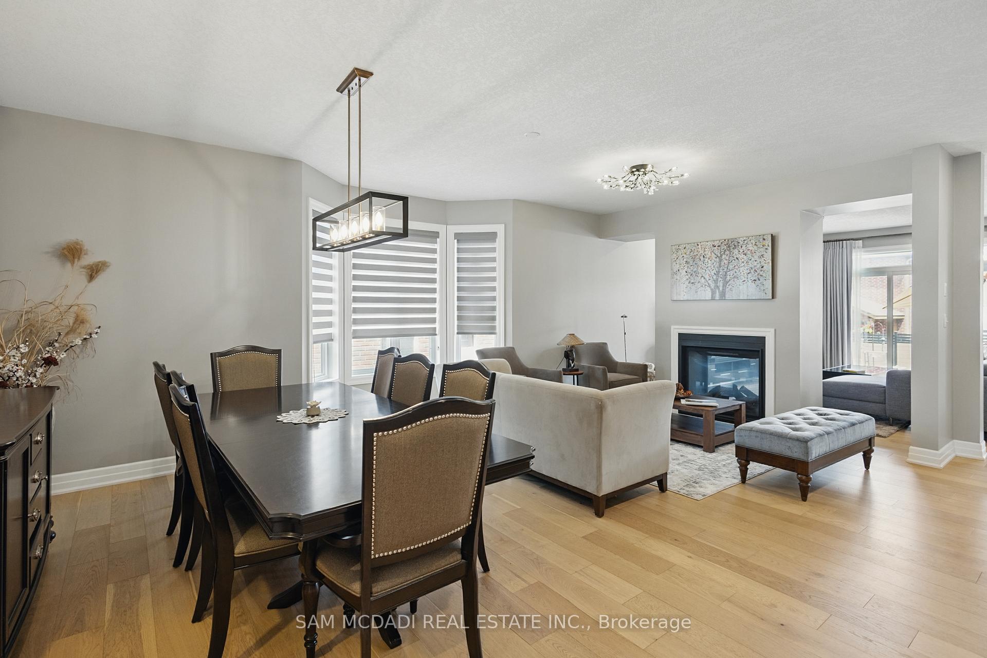 Photo 8 of 920 Pondcliffe Drive, Kitchener — HOMEH