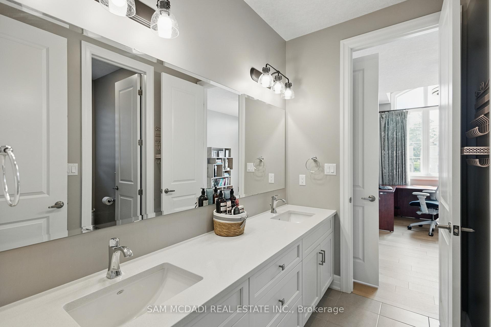 Photo 30 of 920 Pondcliffe Drive, Kitchener — HOMEH