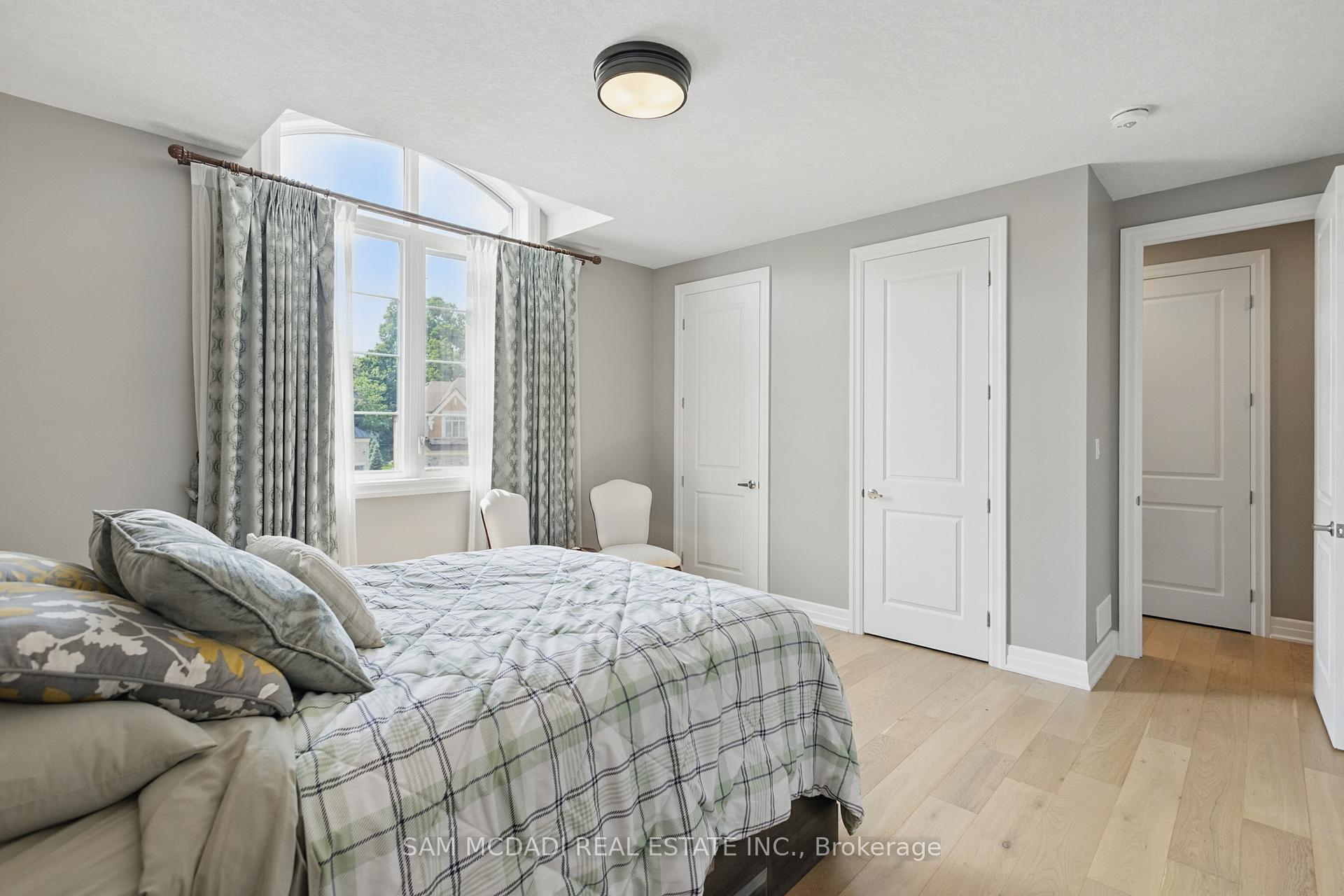 Photo 35 of 920 Pondcliffe Drive, Kitchener — HOMEH