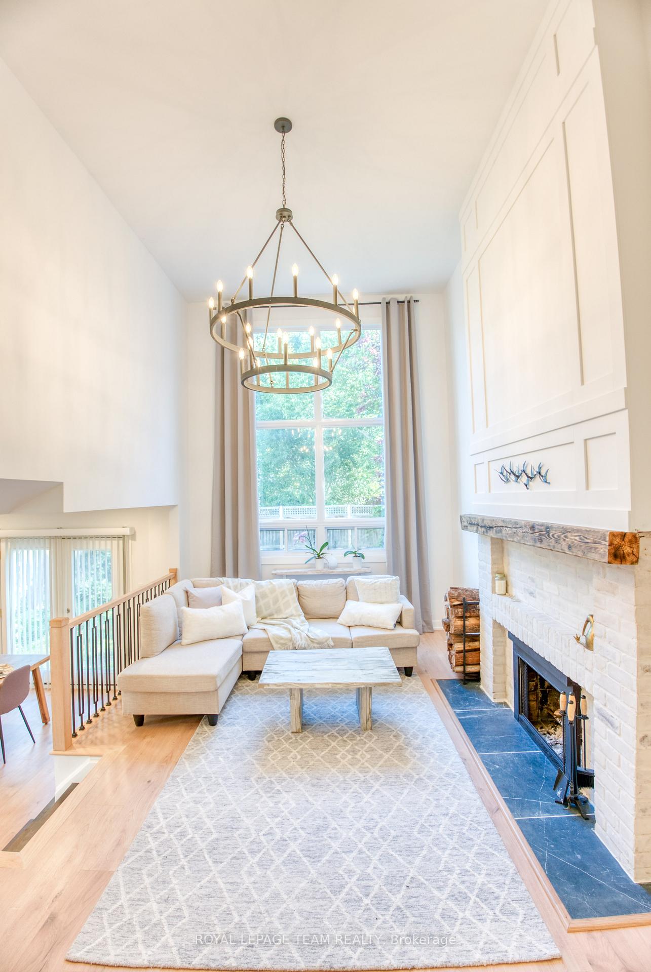 Photo 9 of 21 Equestrian Drive, Ottawa, Kanata - Bridlewood — HOMEH
