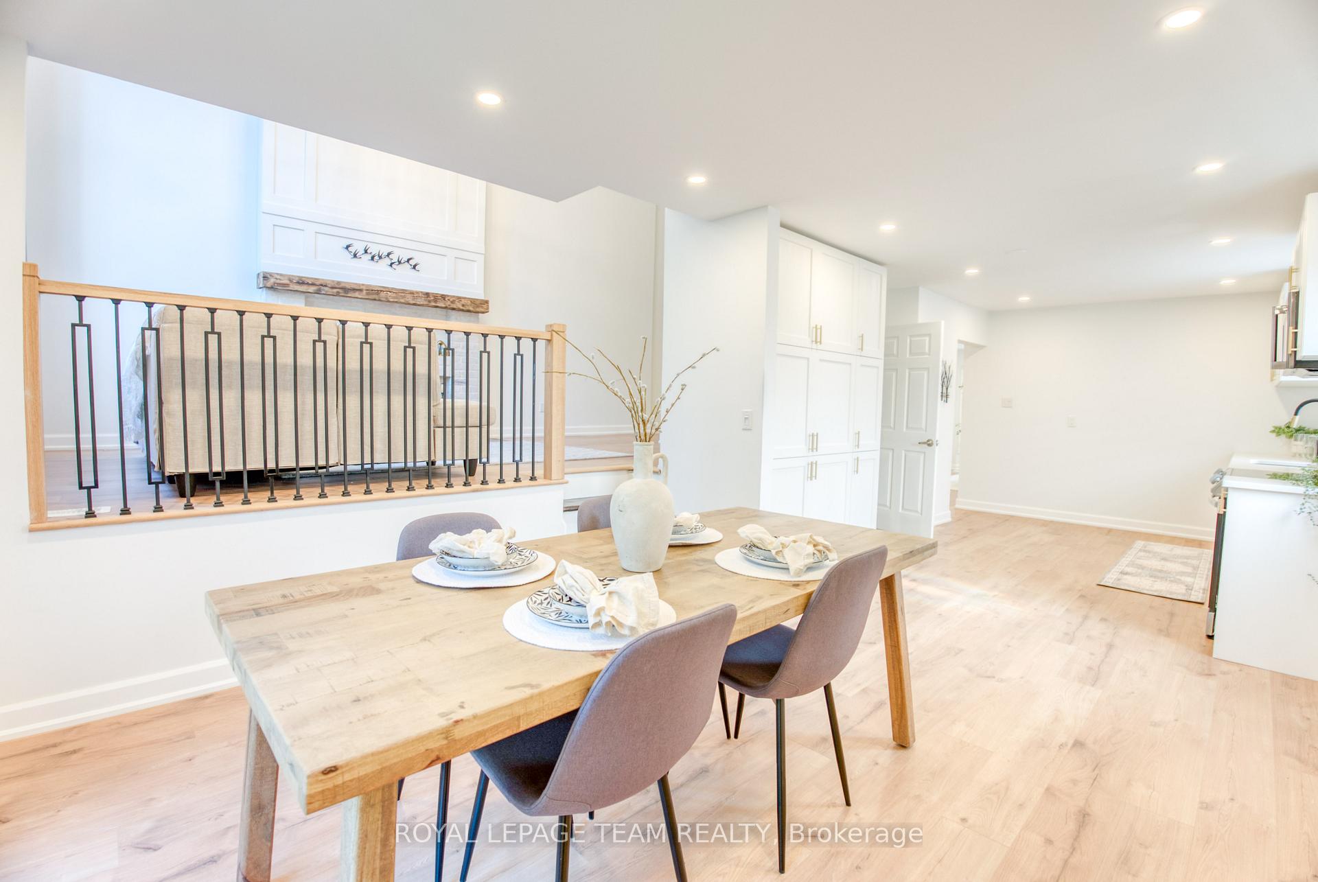 Photo 18 of 21 Equestrian Drive, Ottawa, Kanata - Bridlewood — HOMEH