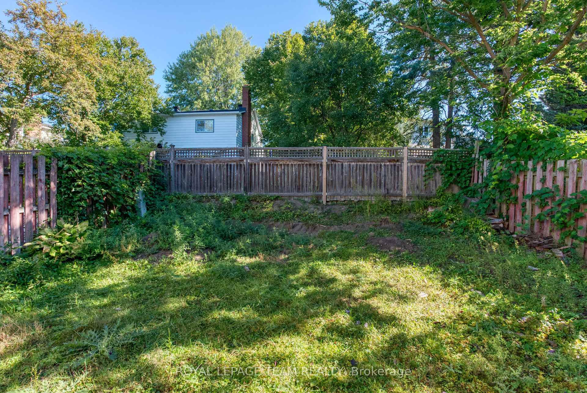Photo 37 of 21 Equestrian Drive, Ottawa, Kanata - Bridlewood — HOMEH