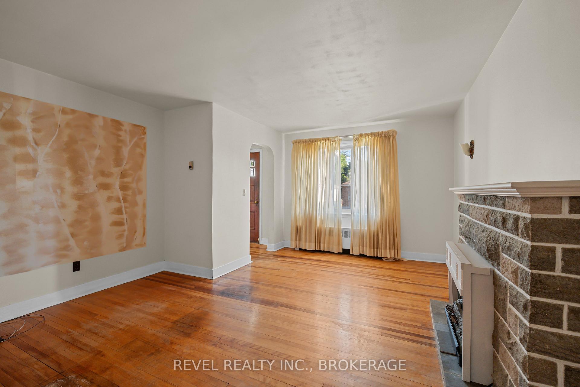 Photo 6 of 29 Dunlop Street, Kingston, Central City East — HOMEH