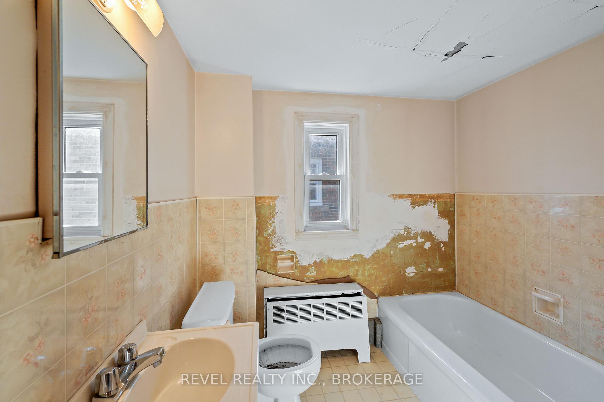 Photo 21 of 29 Dunlop Street, Kingston, Central City East — HOMEH
