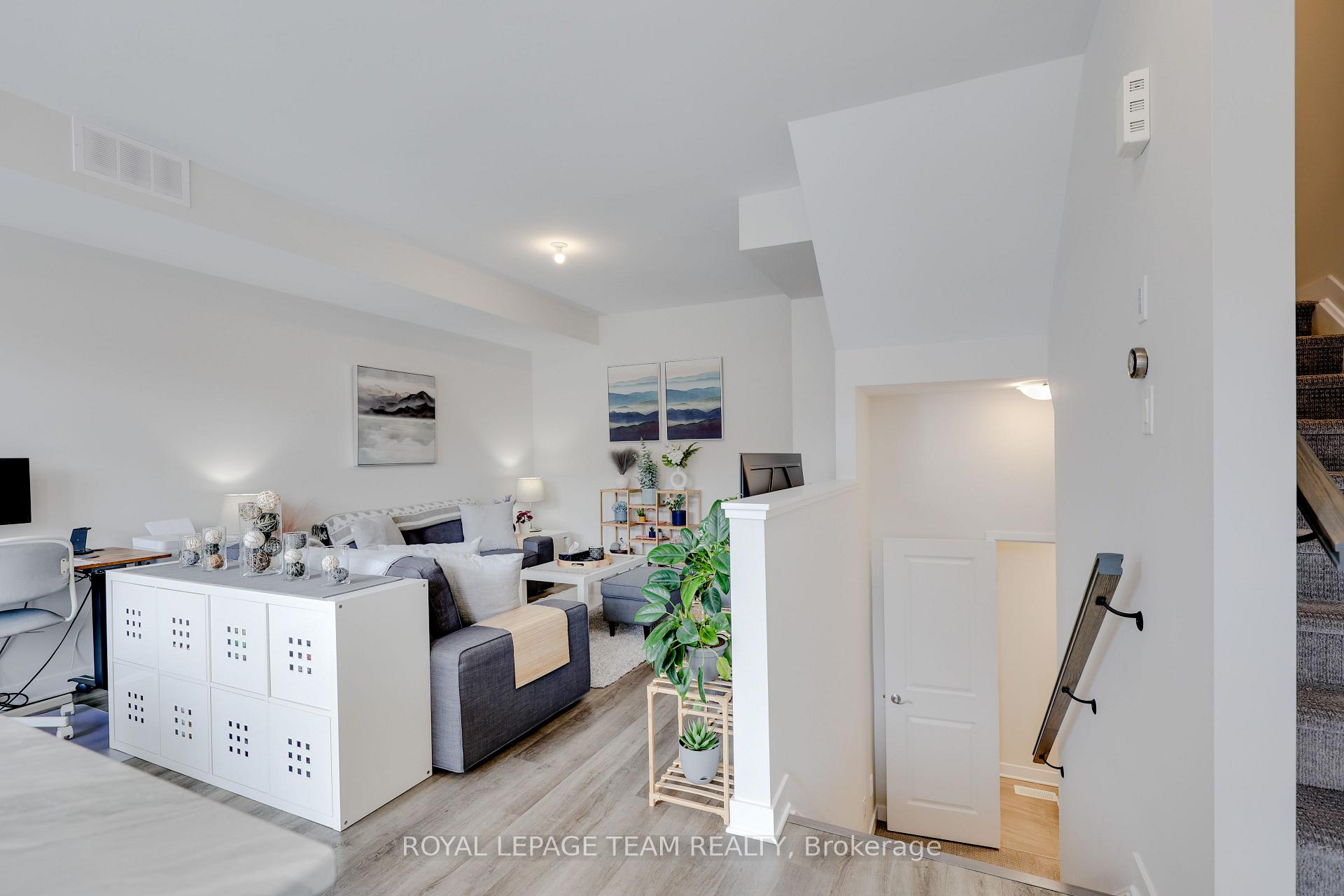 Photo 10 of 180 Visor Private, Ottawa, Kanata - Emerald Meadows/Trailwest — HOMEH
