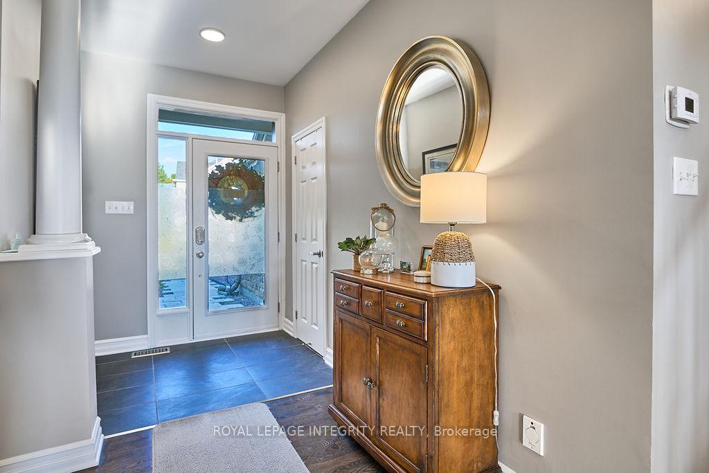 Photo 3 of 21 Insmill Crescent, Ottawa, Kanata - Kanata Lakes/Heritage Hills — HOMEH