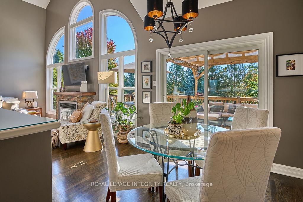 Photo 16 of 21 Insmill Crescent, Ottawa, Kanata - Kanata Lakes/Heritage Hills — HOMEH