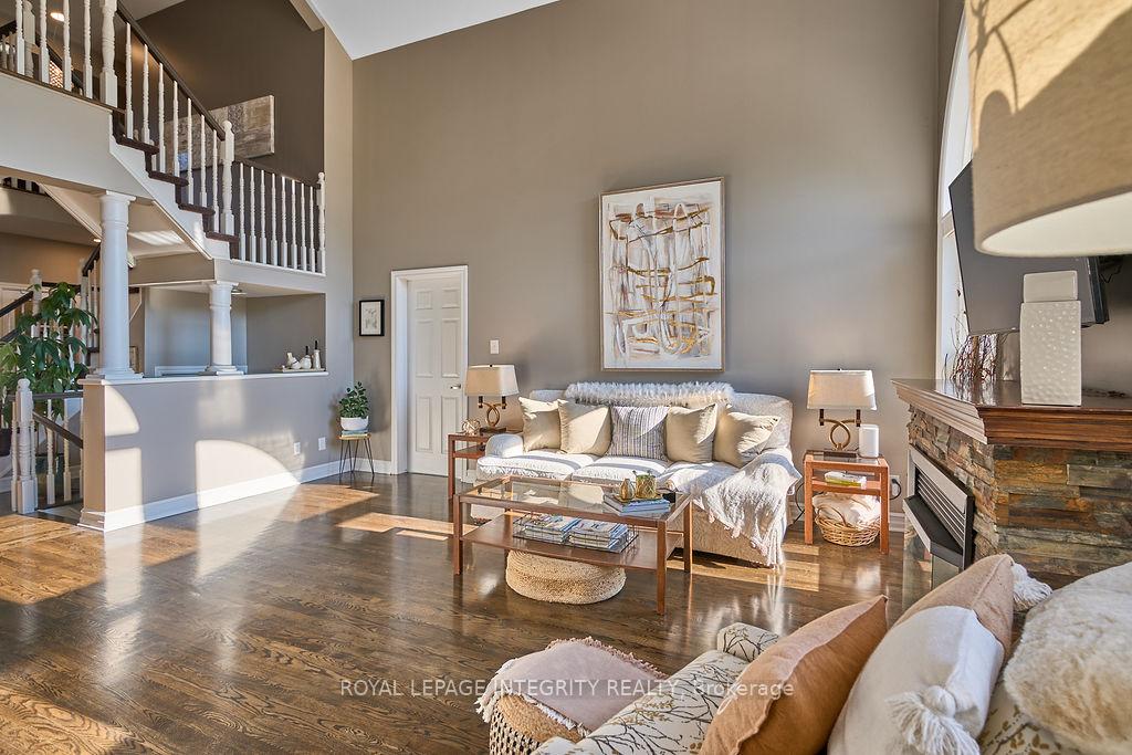 Photo 17 of 21 Insmill Crescent, Ottawa, Kanata - Kanata Lakes/Heritage Hills — HOMEH