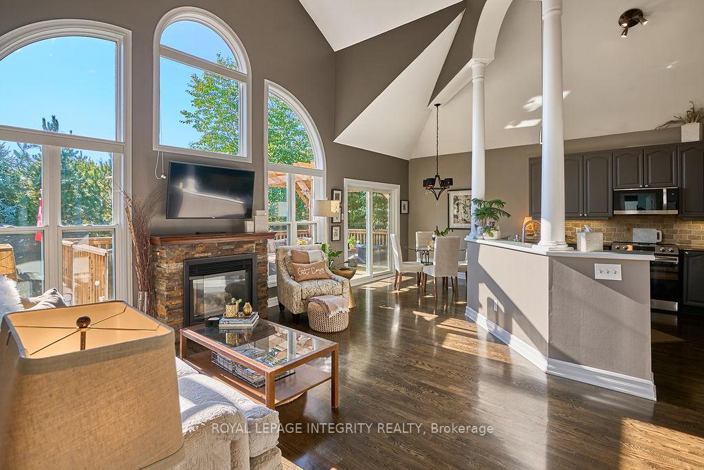 Photo 20 of 21 Insmill Crescent, Ottawa, Kanata - Kanata Lakes/Heritage Hills — HOMEH