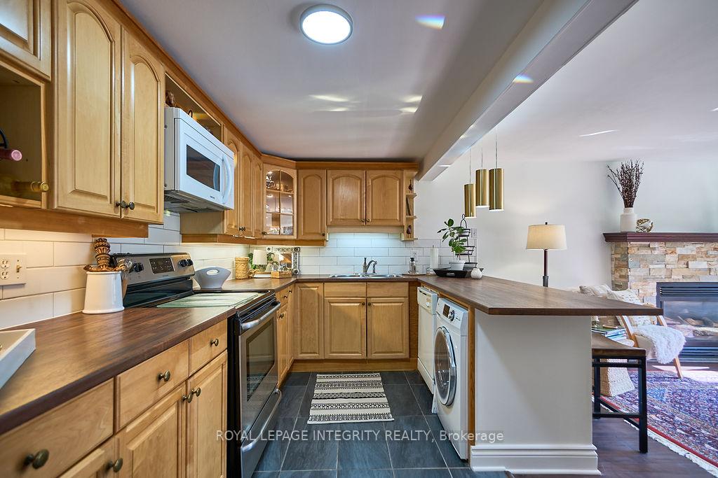 Photo 39 of 21 Insmill Crescent, Ottawa, Kanata - Kanata Lakes/Heritage Hills — HOMEH