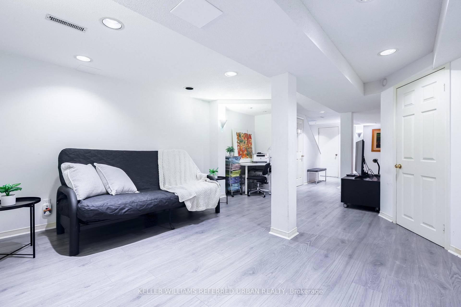 Photo 40 of 22 Kyla Crescent, Markham, Milliken Mills East — HOMEH