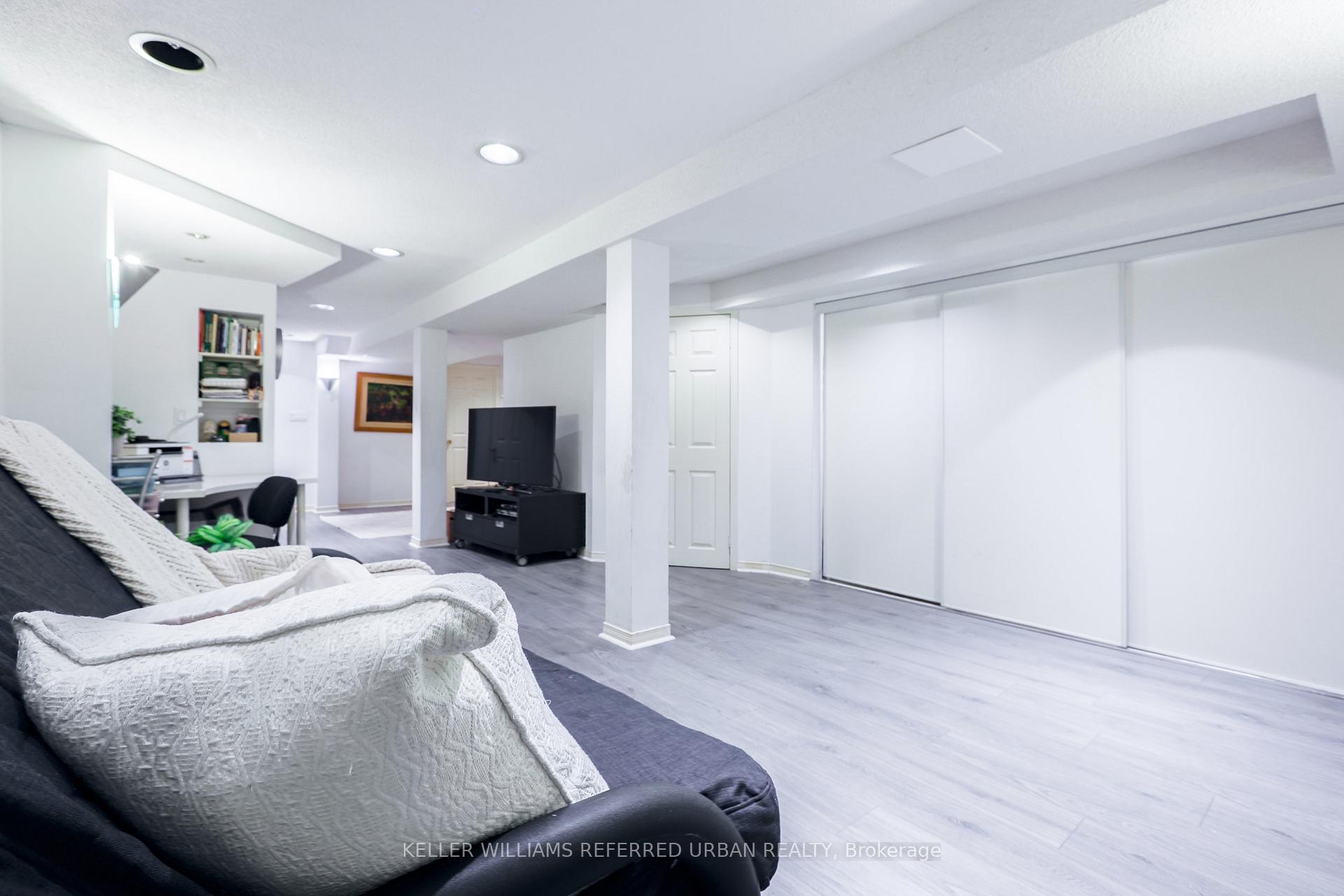 Photo 41 of 22 Kyla Crescent, Markham, Milliken Mills East — HOMEH