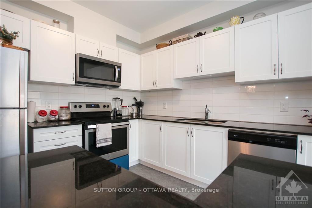 Photo 10 of 534 Cope Drive, Ottawa, Kanata - Emerald Meadows/Trailwest — HOMEH