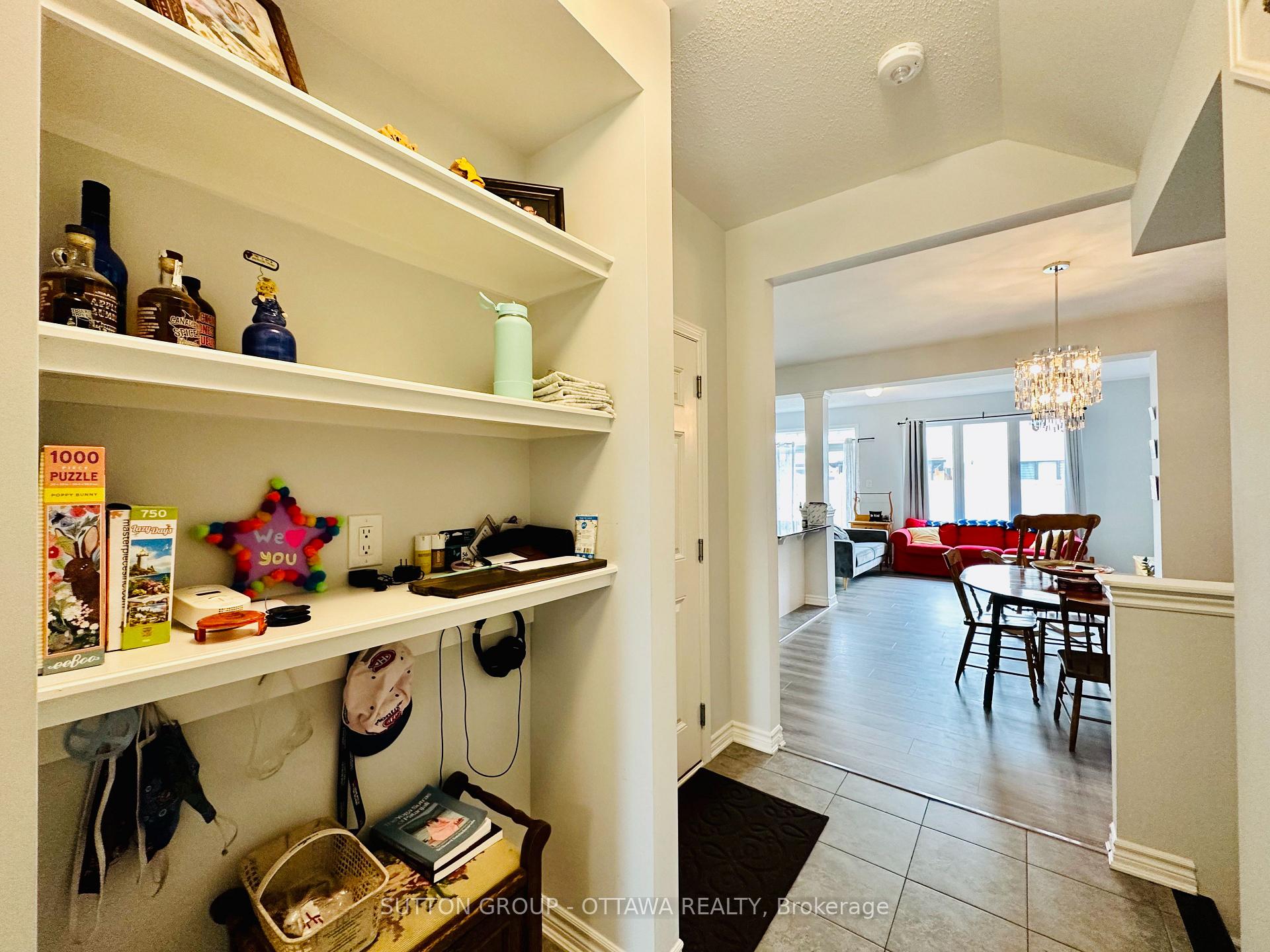Photo 11 of 534 Cope Drive, Ottawa, Kanata - Emerald Meadows/Trailwest — HOMEH