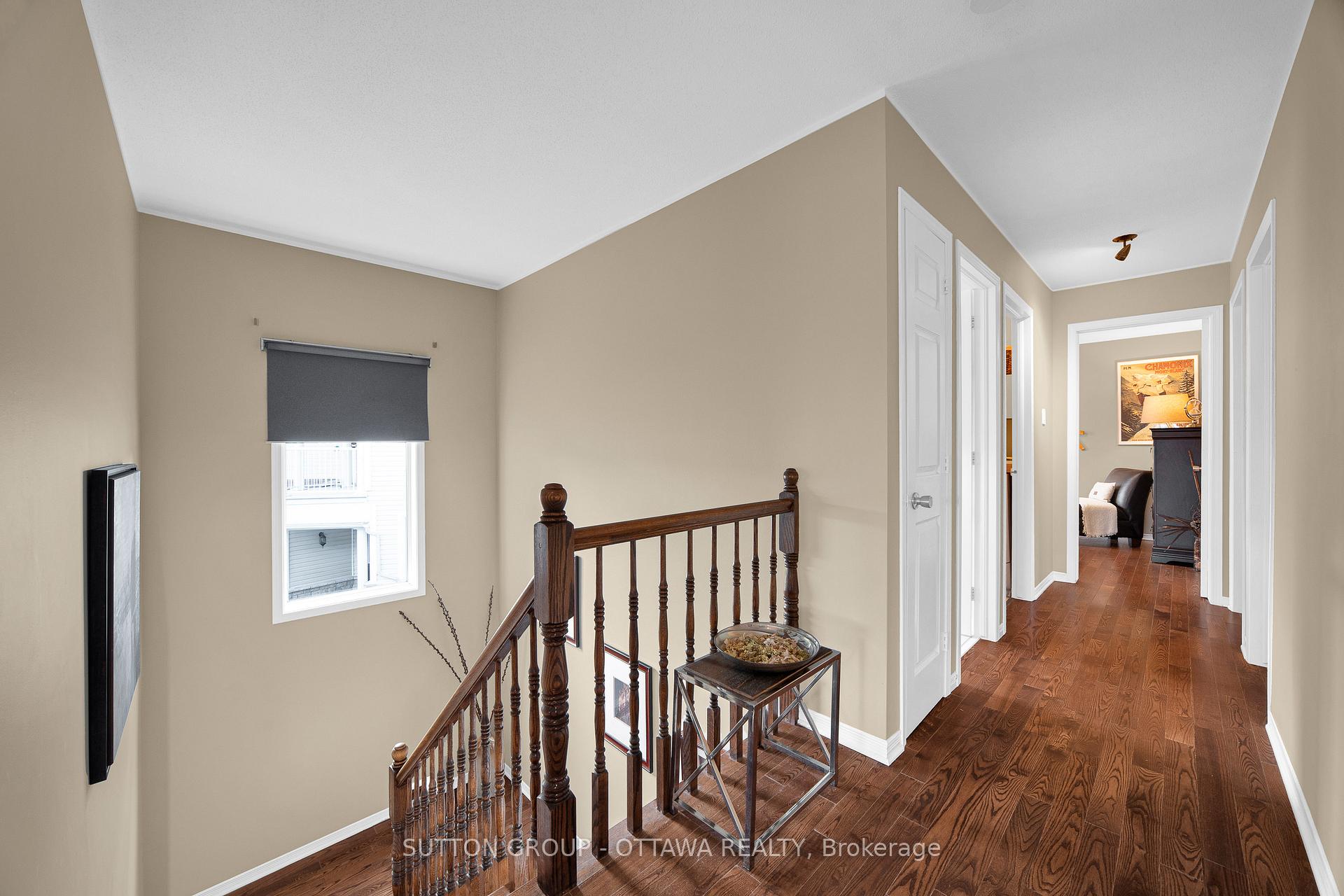 Photo 20 of 22 Insmill Crescent, Ottawa, Kanata - Kanata Lakes/Heritage Hills — HOMEH