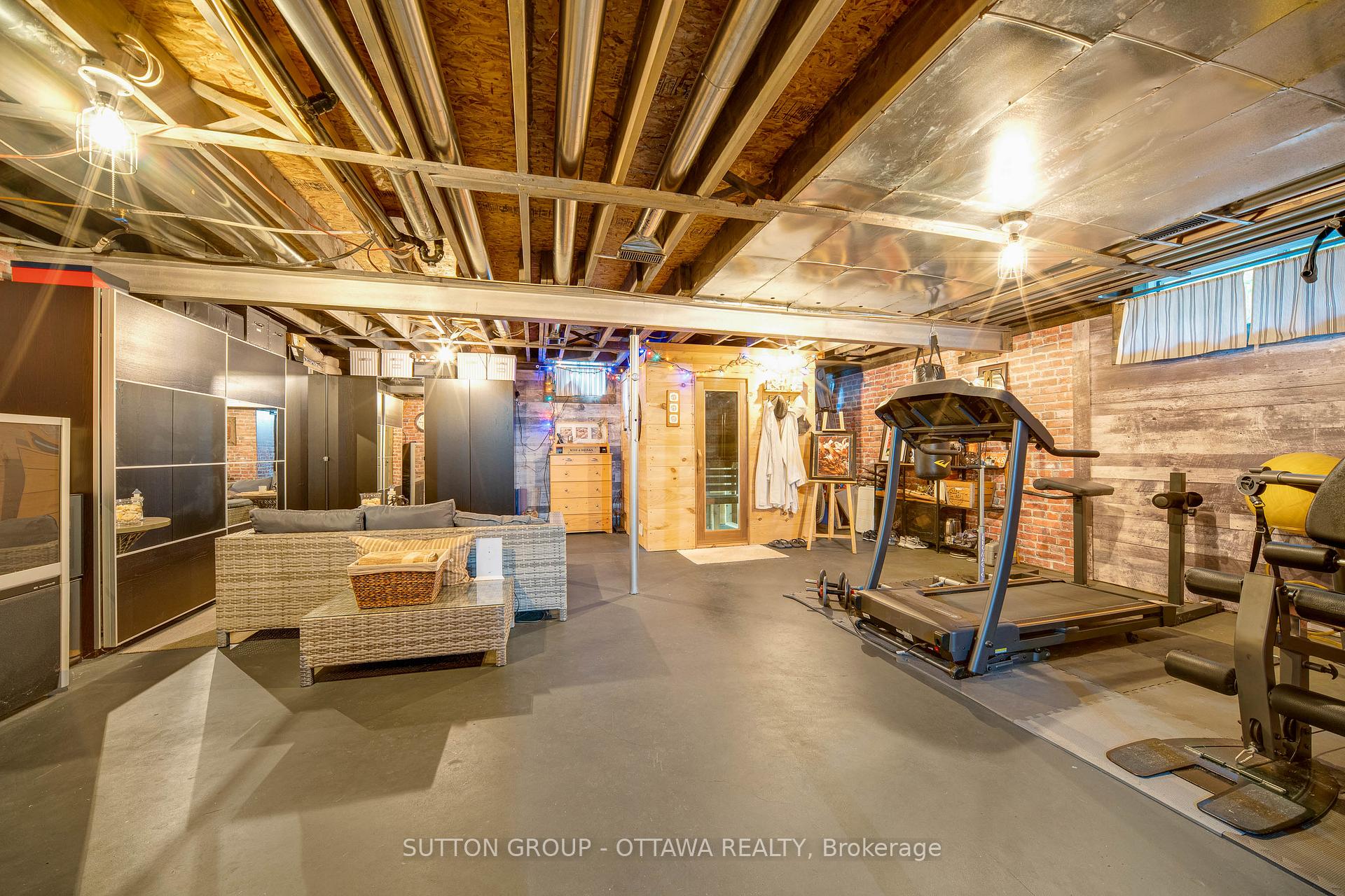 Photo 38 of 22 Insmill Crescent, Ottawa, Kanata - Kanata Lakes/Heritage Hills — HOMEH