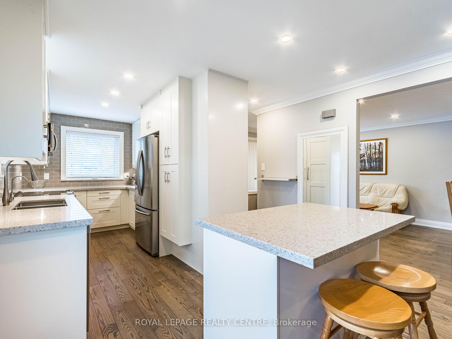 Photo 4 of 179 Laurentian Drive, Kitchener — HOMEH