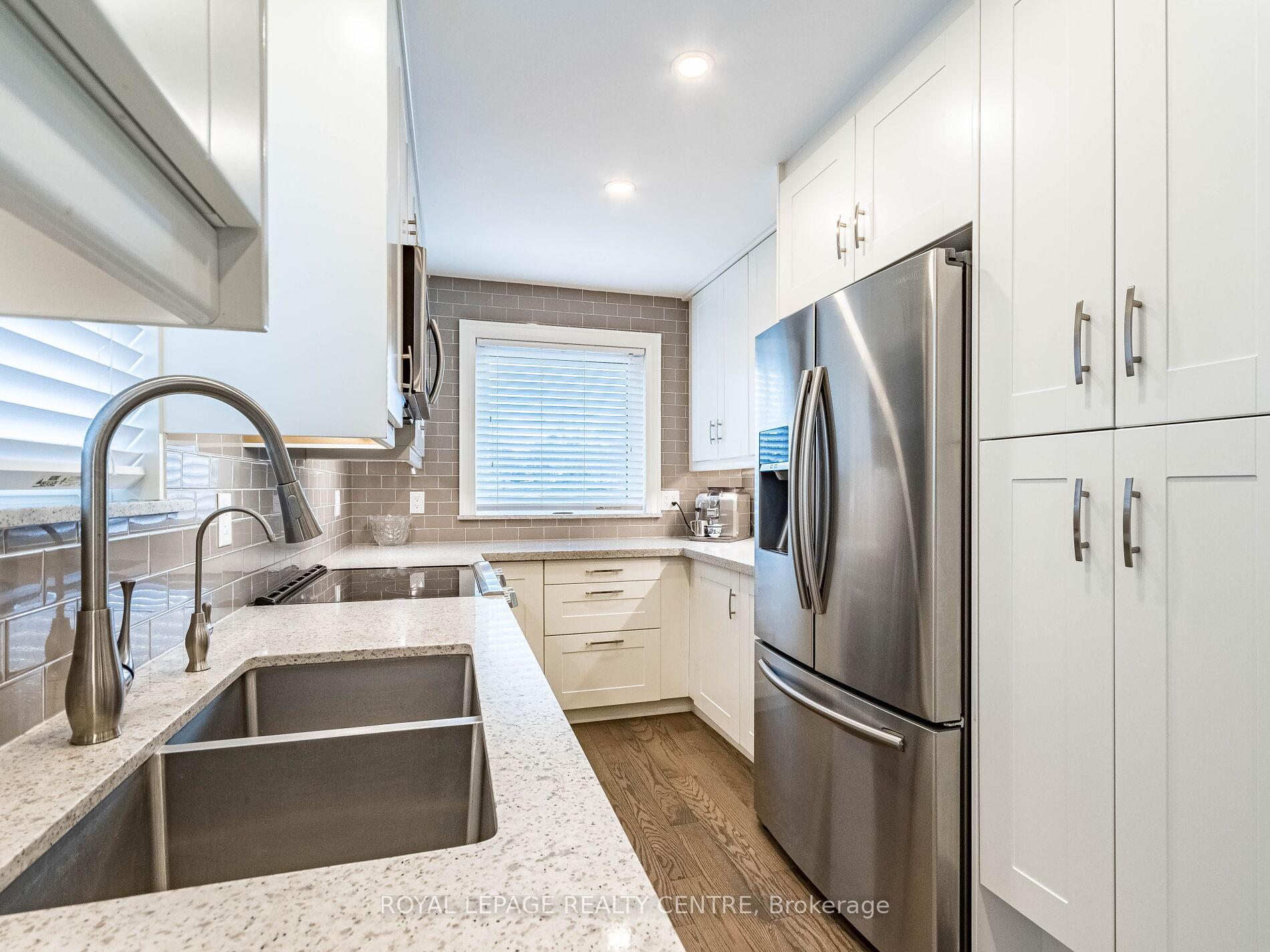 Photo 5 of 179 Laurentian Drive, Kitchener — HOMEH