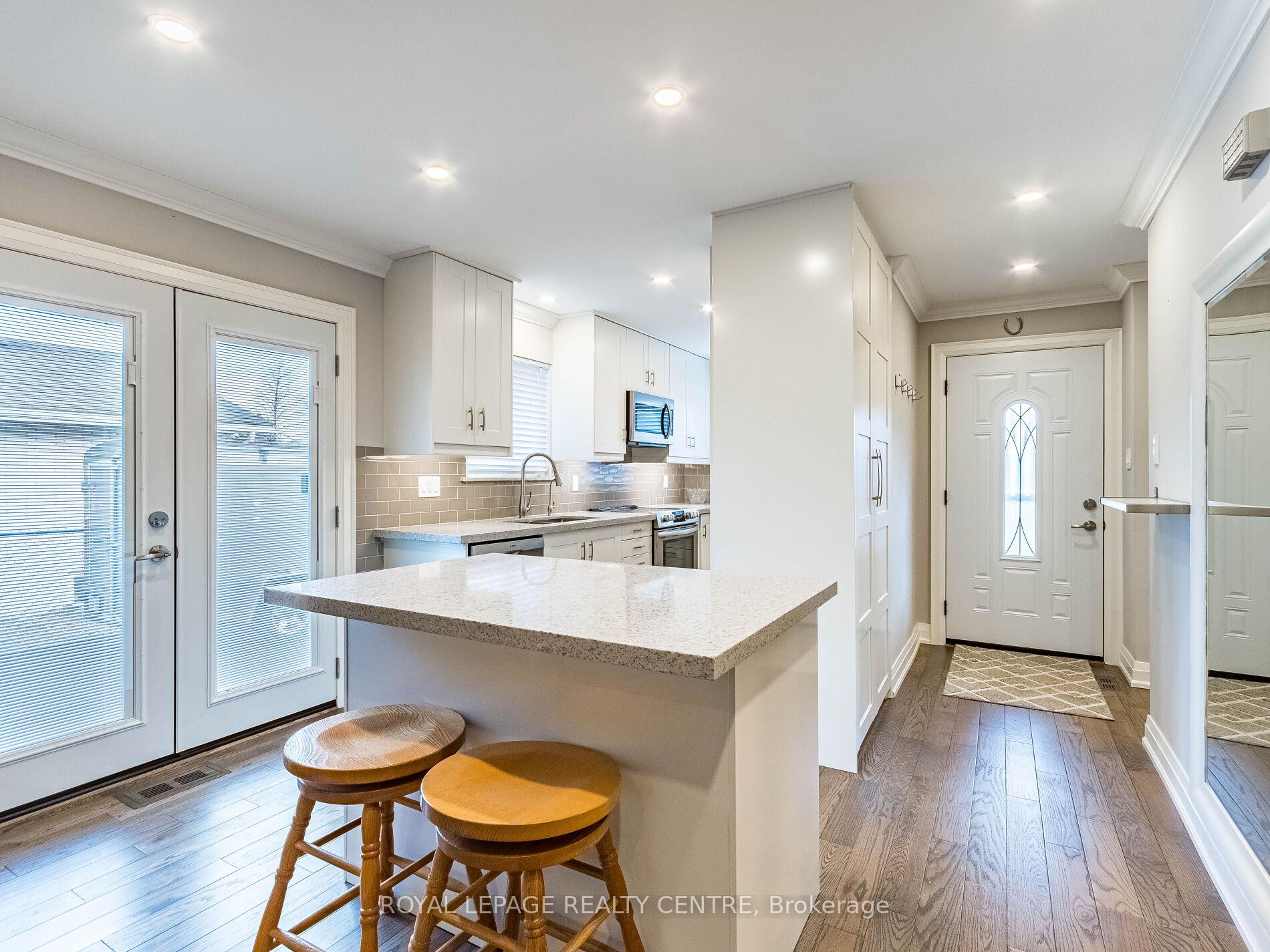 Photo 9 of 179 Laurentian Drive, Kitchener — HOMEH