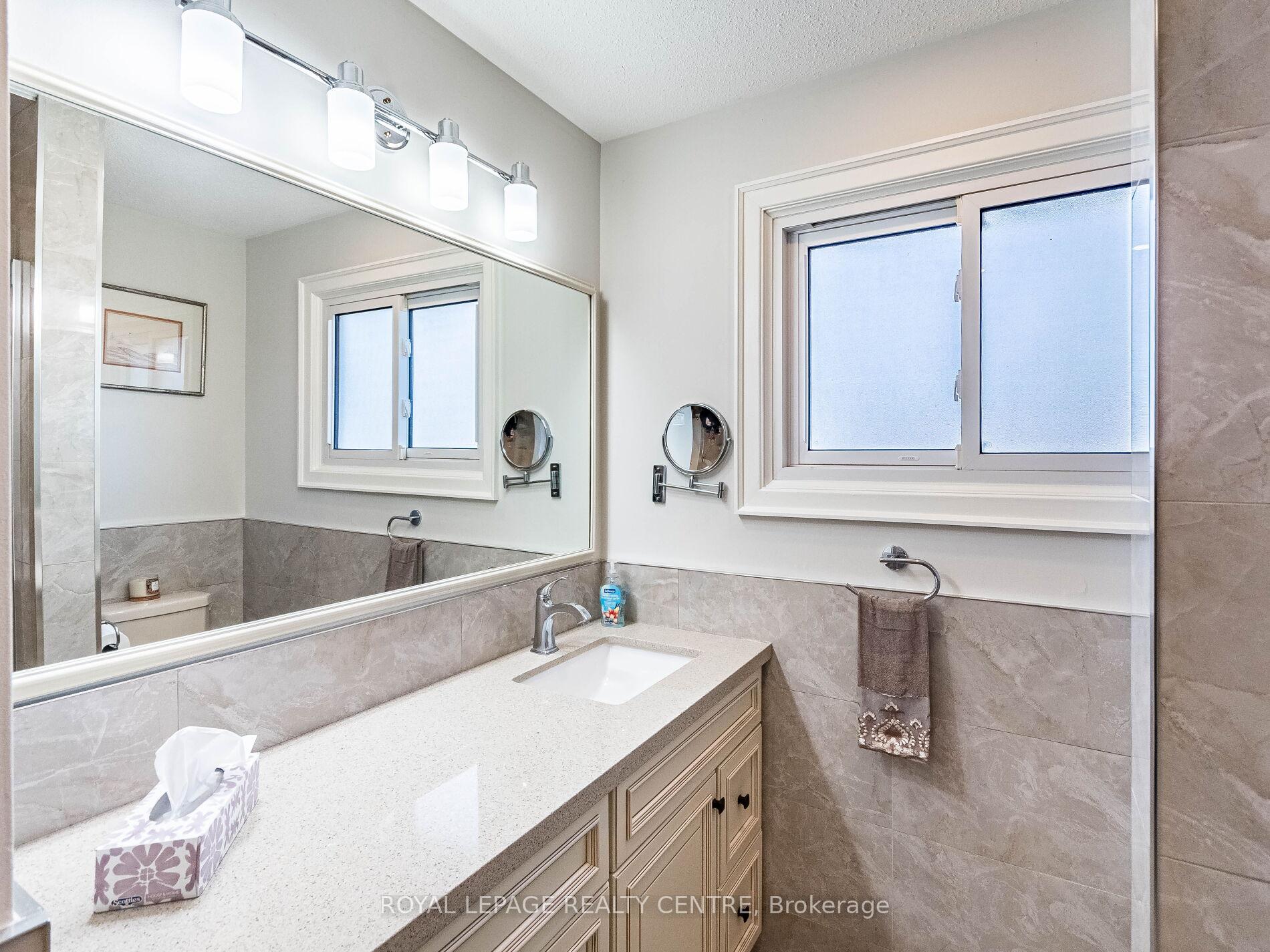 Photo 17 of 179 Laurentian Drive, Kitchener — HOMEH