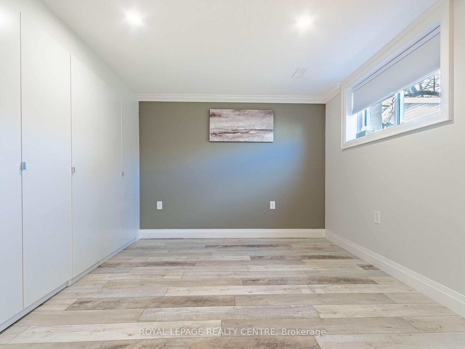 Photo 23 of 179 Laurentian Drive, Kitchener — HOMEH