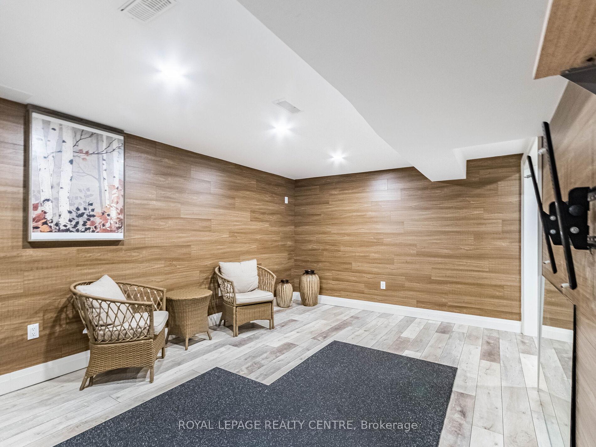 Photo 27 of 179 Laurentian Drive, Kitchener — HOMEH