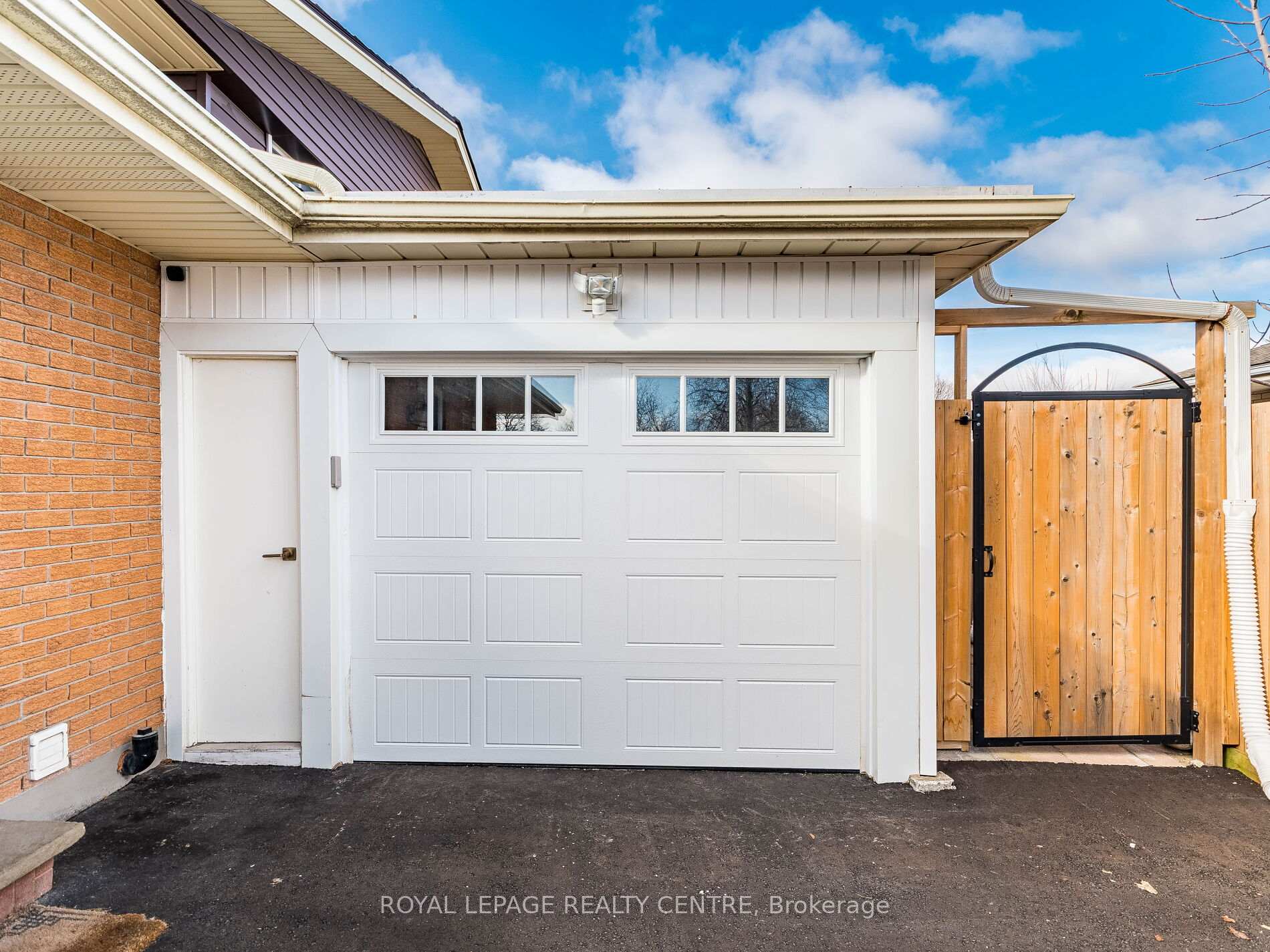 Photo 31 of 179 Laurentian Drive, Kitchener — HOMEH