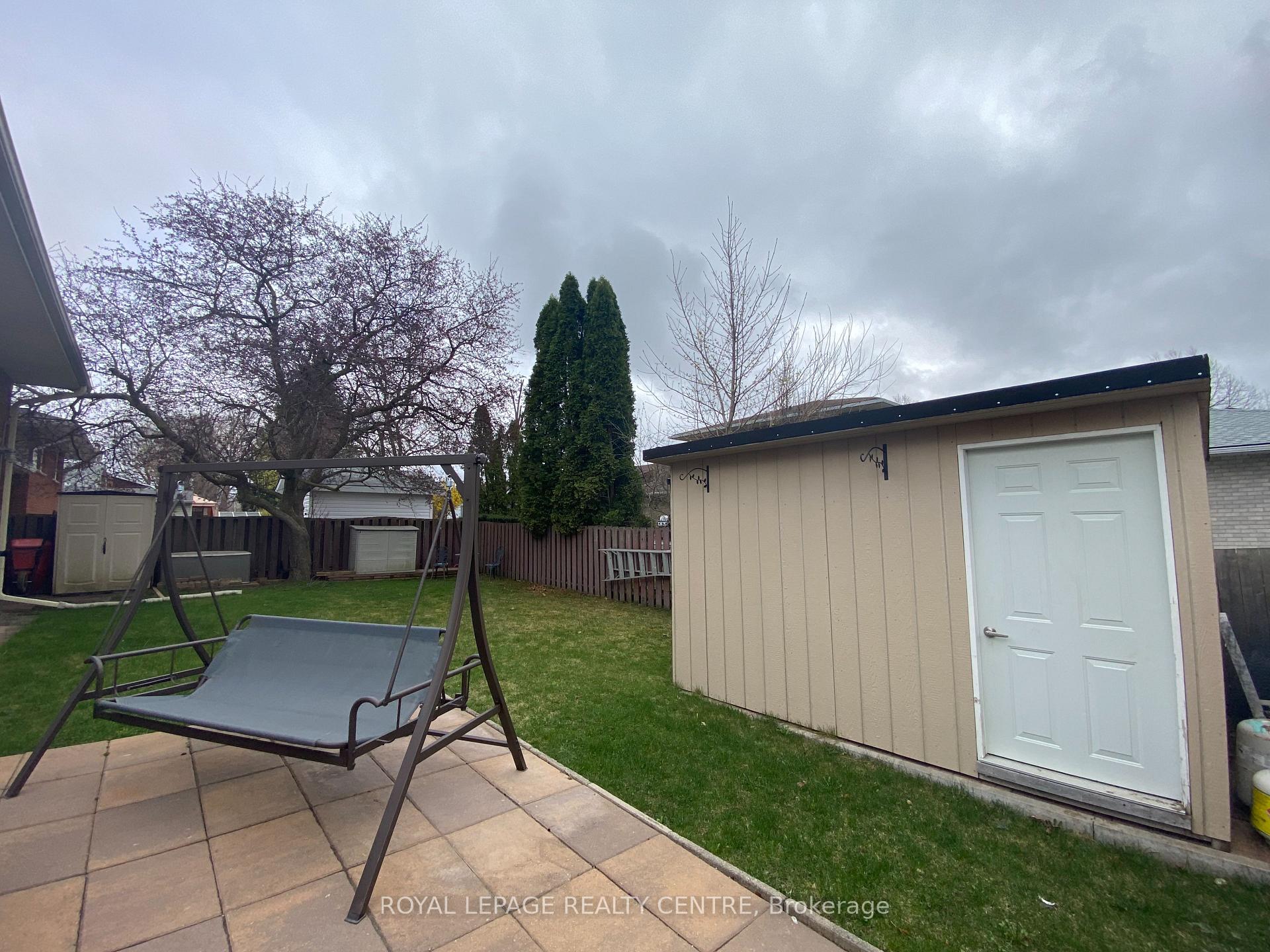 Photo 36 of 179 Laurentian Drive, Kitchener — HOMEH